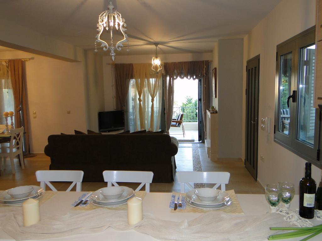 Porto Heli Villas&Studios Exterior foto